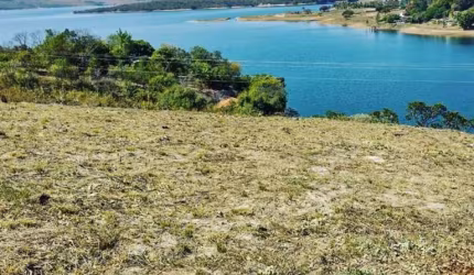 Lote para venda ou parceria na incorporação em São Jose da Barra/Capitolio-MG, lote com 2021 m2, beira da pista e beira da agua