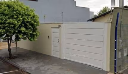 Ótima casa para venda em São Carlos no Jardim Ipanema, 2 dormitorios sendo 1 suite, varanda gourmet, completa armarios, 4 vagas em 250 m2 de area tota