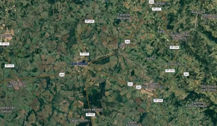 Sitio para venda na região de Aguai-SP com 35 alqueires sendo 32 alqueires em cana arrendada, 2 casas e represa
