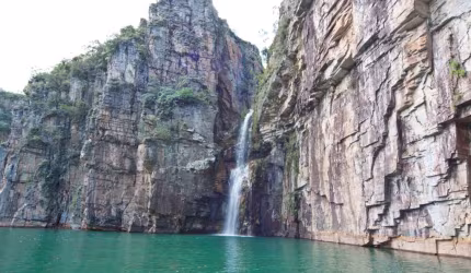 Lote para venda na Represa de Furnas no Balneario Shangryla, ao lado de Escarpas do Lago na região de Capitólio / São Jose da Barra-MG. Lote de 250m²