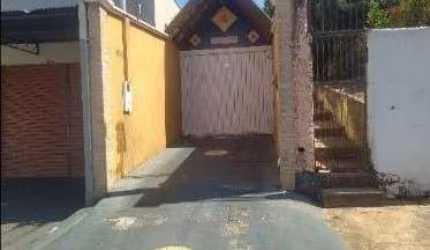 Oportunidade. Casa para venda em Novo Horizonte-SP na Vila cardoso, 3 dormitorios, 3 banheiros, varanda gourmet e piscina em 181 m2 construidos e  305