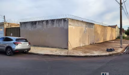 Oportunidade. Terreno para venda no Jd Independência, próximo ao Quartel de Bombeiros, com 400 m², murado, portao e pronto para construir