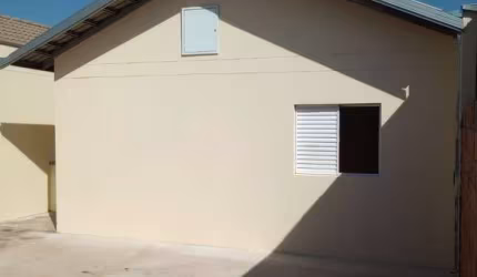 Casa para venda e locação na Zona Leste, Parque São Sebastião, 2 dormitorios, 3 vagas de garagem, amplo quintal em 160 m2 de área total