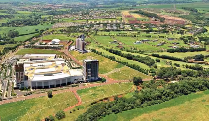 Area para incorporação a venda no charmoso Vila do Golfe ao lado do Shopping Iguatemi, Area total 2.872 m2, estuda parceria na incorporação