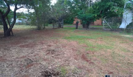 Oportunidade. Chacara para venda em condomínio fechado em Franca-SP com 10.000 m2, casa, asfalto.
