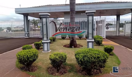 Lote para venda em Brodowski no Condominio Veneza, 300 m2 medindo 12 x 25 m, portaria 24h e lazer completo no condominio