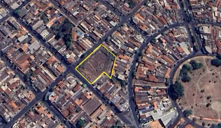 Excelente área para incorporação na Zona Oeste no Parque Ribeirão, area com 3.700 m2, de esquina, fachada com 44 m em uma rua e 72 m na outra rua