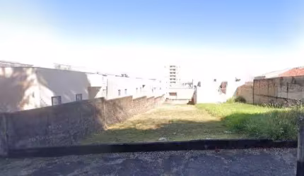 Oportunidade. Terreno para venda no Jd Anhanguera / Zara, área do terreno 500 m2 medindo 10 x 50 m, em frente a área verde, boa localização, pode parc