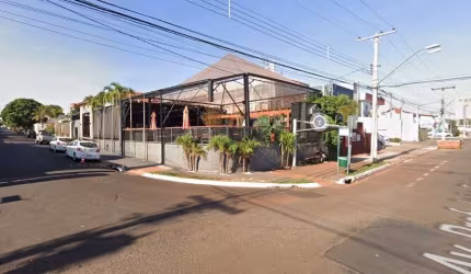 Excelente ponto comercial para locacao no Alto da Boa Vista, na Avenida Joao Fiusa, ponto de esquina, area do terreno 399 m2, area construida 70 m2
