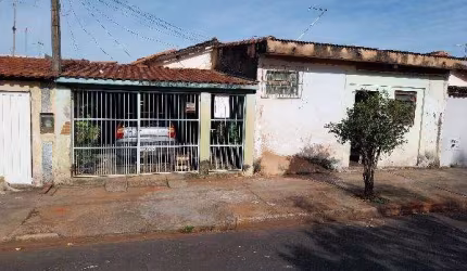 Oportunidade. Casa para venda em Santa Rosa de Viterbo-SP no Liliana Urtiga, 2 dormitotrios, area construida 51 m2 em um terreno de 207 m2