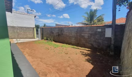 Casa para venda em Serra Azul-SP no Santa Cruz, 3 dormitorios, amplo quintal, 3 vagas em 242 m2 de área total