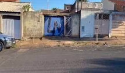 Oportunidade. Casa para venda em Araraquara-SP no Parque das Hortencias, 3 dormitorios, 3 vagas, 135 m2 construidos em um terreno de 225 m2