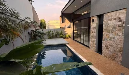 Linda casa nova alto padrão para venda no charmoso Alphaville em Bonfim Paulista, 3 suites 1 master, gourmet e piscina em 267 m2 construidos
