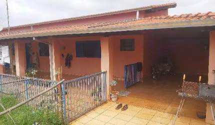 Oportunidade. Casa para para venda em Colina-SP na Vila Junqueira,  Agua Branca, 2 dormitorios, 2 banheiros, 3 vagas, 144 m2 construidos em um terreno