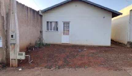 Oportunidade. Casa para venda em Ibitinga-SP no Santo Expedito, 2 dormitorios, 49 m2 construidos em um terreno de 160 m2