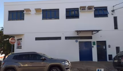 Sala comercial para locação no Jd. Novo Mundo, Zona Leste, com 260 m2 privativos, 2 banheiros, copa, escritório e refeitorio