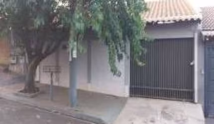 Oportunidade. Casa para venda em Matão-SP no Joao Vital, 3 dormitorios com suite, 195 m2 construidos em um terreno de 200 m2