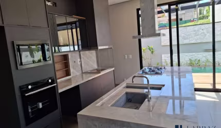 Maravilhosa casa nova altíssimo padrão para venda na Vila do Golfe no charmoso Cond. Terras de Siena, 4 dormitorios 2 suites, gourmet e piscina em 200