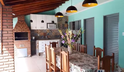 Ótima casa para venda no Jd Manoel Penna, 4 dormitorios, varanda gourmet, 166 m2 construidos em um terreno de 200 m2