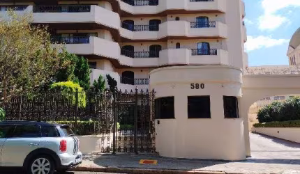 Oportunidade. Apartamento alto padrão para venda em Araraquara-SP no Centro, Edif. Independencia, 4 dormitorios com suites, 3 vagas em 362 m2 privativ