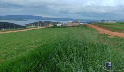 Ótimo lote para venda na Represa de Furnas no Balneario Shangryla 1, região de Capitólio / São Jose da Barra-MG. Lote com 250 m2, vista para represa