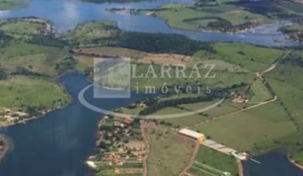 Lote para Rancho a venda em Cassia / Delfinopolis-MG, naos pe´s da Serra da Canastra, antes da balsa, acesso pavimentado, area total de 3.297 m2