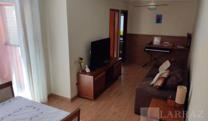 Oportunidade. Apartamento térreo com quintal para venda no Jd Botanico, 2 dormitorios 1 suite, armários em 83 m2 de area privativa