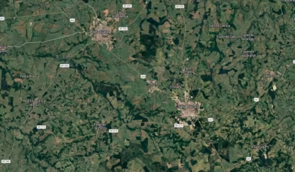 Fazenda para venda na região de São Carlos-SP, com 92 alqueires sendo 75 alq em cana com um bom arredamento, proxima do asfalto, tem benfeitorias