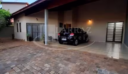 Excelente casa para venda ou locação na City Ribeirao, para duas familias, total 5 dormitorios 5 suites, varanda gourmet e piscina em 355 m2 construid
