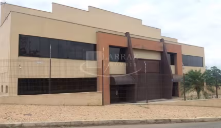 Imovel Comercial para venda em Araras, com 3.431 m2 de area total, escritorios, banheiros, salas.