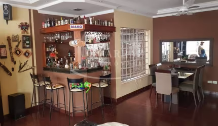 Casa para venda no Palmares, 3 dormitorios sendo 2 suites, piscina, 4 vagas em 250 m2 de area total