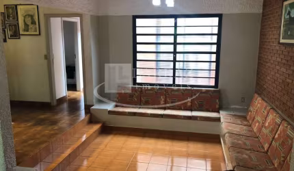 Sobrado para venda no Alto da Boa Vista, 30 m da Fiusa e 300 m da Presidente Vargas, ótima localização para ponto comercial, 4 dormitorios sendo 1 suite, 5 salas em 392 m2 de area construída