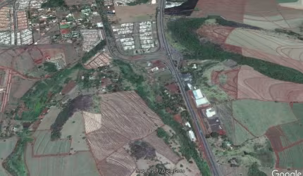 Area para venda com 55.000 m2 em frente a Anhanguera km 303 na saída de Ribeirão Preto em frente ao posto Bandeirantes