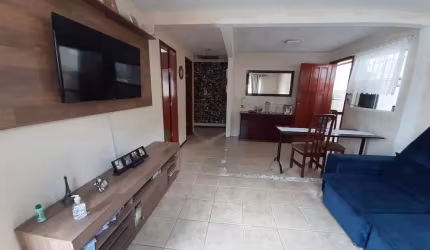 Casa para Venda em Colombo, Guaraituba, 3 dormitórios, 1 suíte, 2 banheiros, 2 vagas