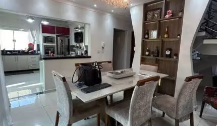 Sobrado com 3 dormitórios para alugar, 230 m² por R$ 5.285,00/mês - Jardim Bela Vista - Indaiatuba/SP