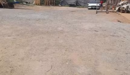 Lote / Terreno em Vila Itapoan  -  Guarulhos
