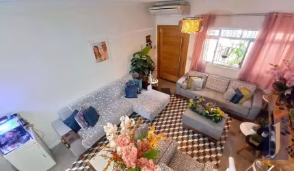 Casa à Venda em Ipiranga - 3 Suítes, 146m² por R$970.000
