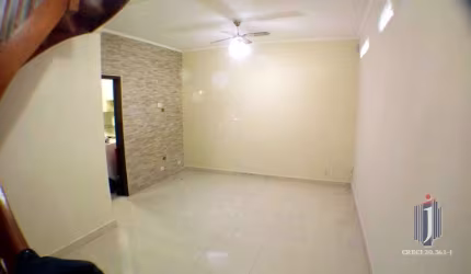 Casa à venda em Ipiranga, São Paulo: 127m², 3 quartos, 2 banheiros por R$ 570.000