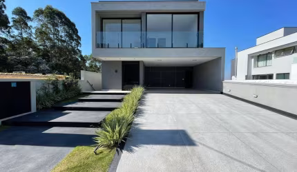 Casa em Condomínio para Venda em Arujá, Residencial Real Park, 4 dormitórios, 4 suítes, 5 banheiros, 4 vagas