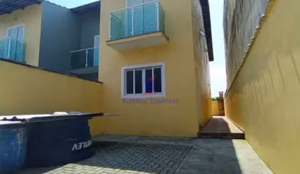 Casa Sobrado em Jardim Horto do Ipê com 3 dormitórios e 1 suíte por R$ 430.000 - Venda