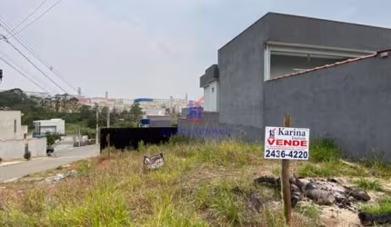 Terreno em Guarulhos: 227m² à venda por R$330. Ideal para residencial ou comercial. Aproveite essa oportunidade!