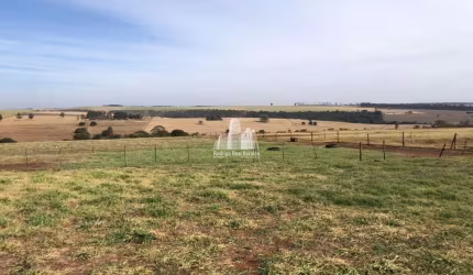 Terreno à venda na Iguaraçu, Zona Rural, Iguaraçu por R$ 3.000.000