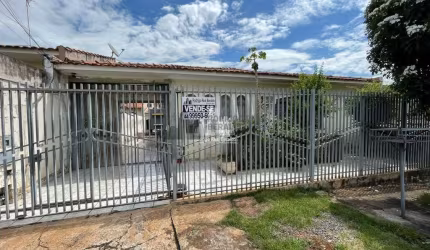 Casa com 3 quartos à venda na Rua Auto Curti, None, Jardim América, Maringá por R$ 545.000