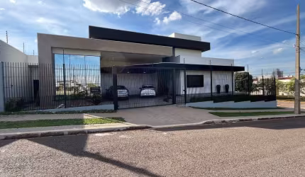 Casa com 4 quartos à venda na Rua Pioneiro Lázaro Claro da Silva, Jardim Higienópolis, Maringá, 250 m2 por R$ 2.500.000