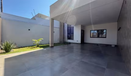 Casa com 3 quartos à venda na Rua Tião Carreiro, Jardim Espanha, Maringá, 148 m2 por R$ 850.000