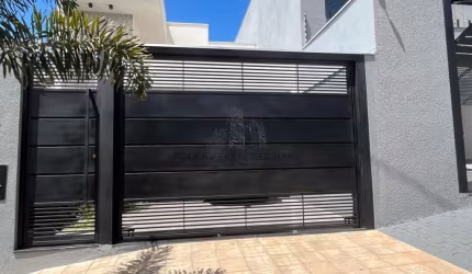 Casa com 3 quartos à venda na Rua Nilo Polo Ferrato, Jardim Paris, Maringá, 100 m2 por R$ 560.000