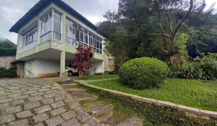 Casa para Venda em Teresópolis, Cascata dos Amores, 4 dormitórios, 1 suíte, 2 banheiros, 5 vagas