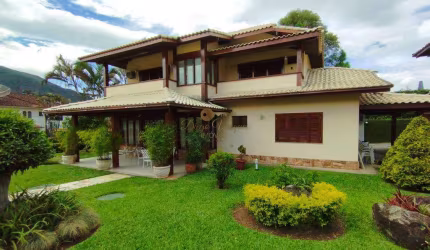 Casa em Condomínio para Venda em Teresópolis, Alto, 4 dormitórios, 4 suítes, 4 banheiros, 2 vagas
