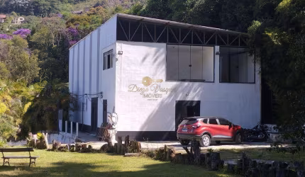 Galpão para Venda em Teresópolis, Parque do Imbui, 1 dormitório, 1 suíte, 3 banheiros