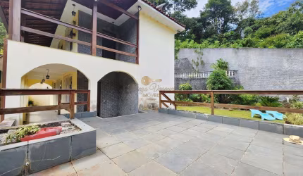 Casa para Venda em Teresópolis, Cascata do Imbuí, 3 dormitórios, 2 suítes, 4 banheiros, 4 vagas